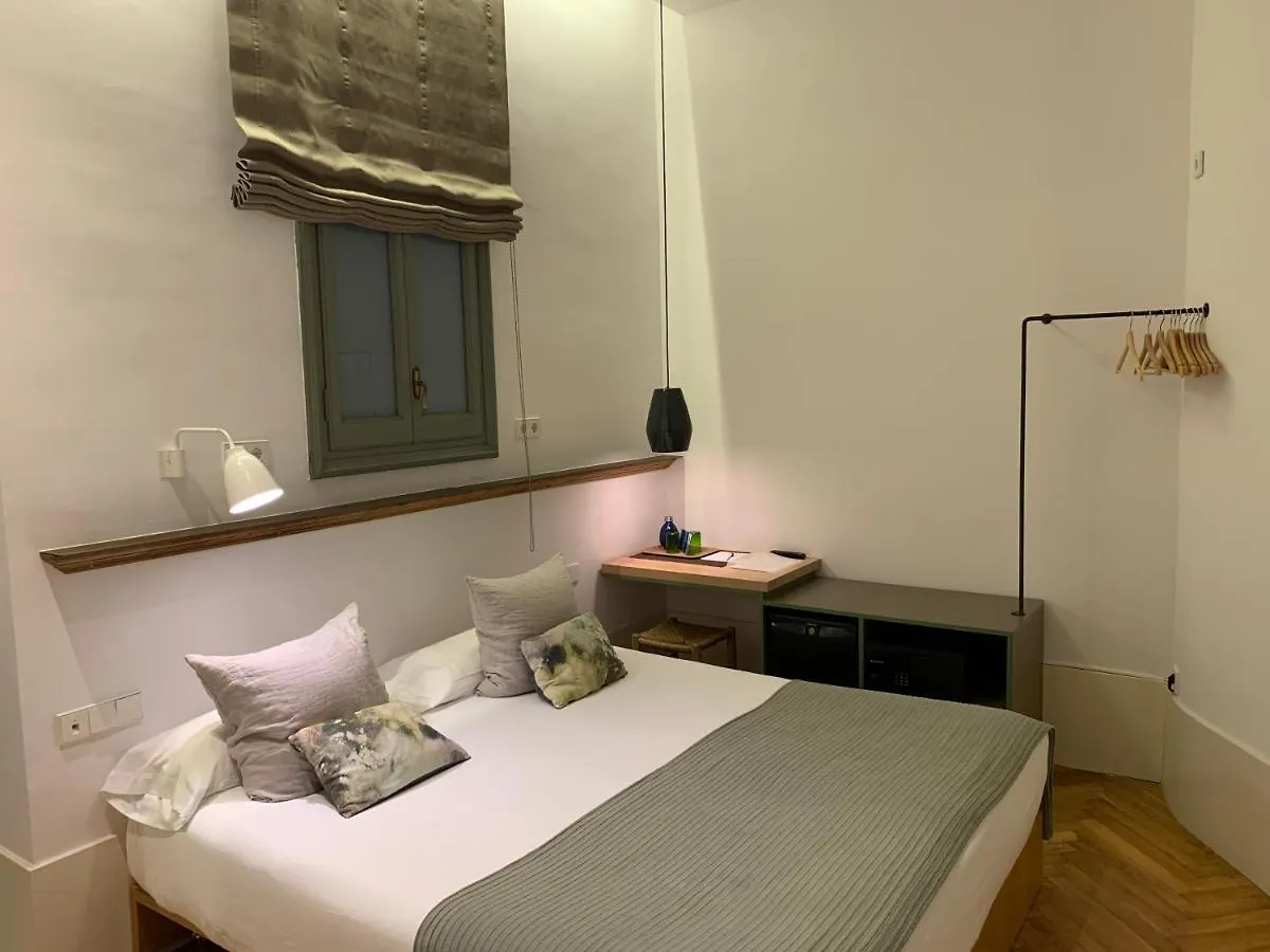Casa Mathilda Bed & Breakfast Barcelona Spain