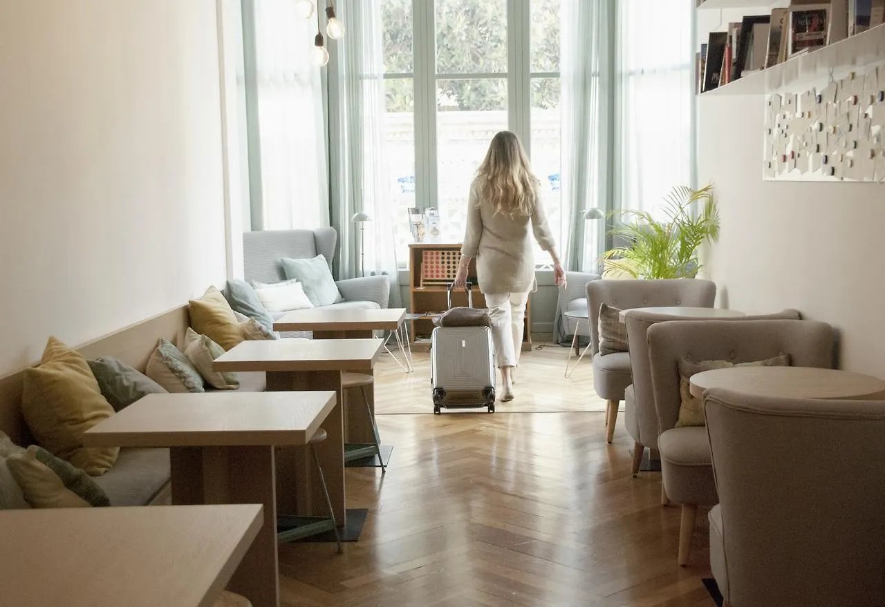 Casa Mathilda Bed & Breakfast Barcelona